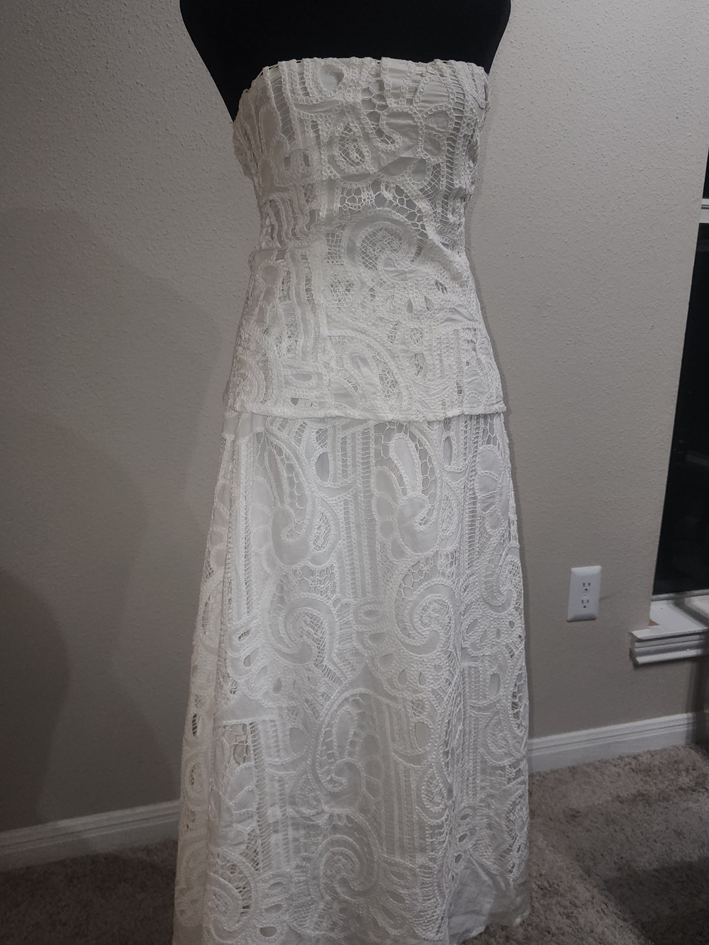 Strapless White Dress dRA - Picture 3 of 16